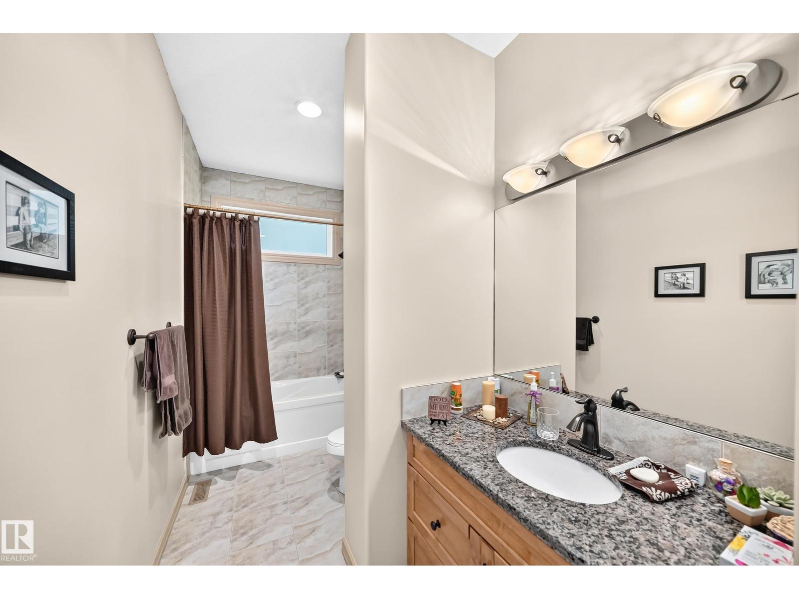 #7 53216 RGE ROAD 264 - 26