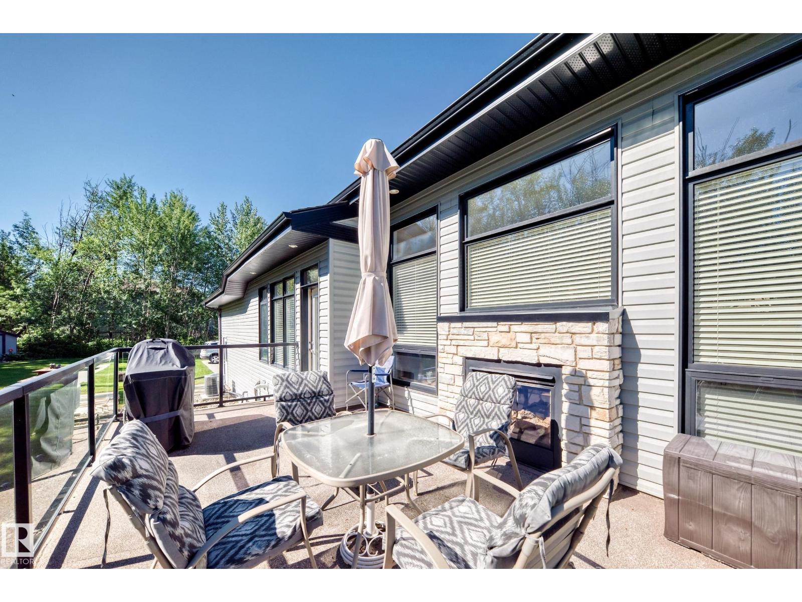 #7 53216 RGE ROAD 264 - 55