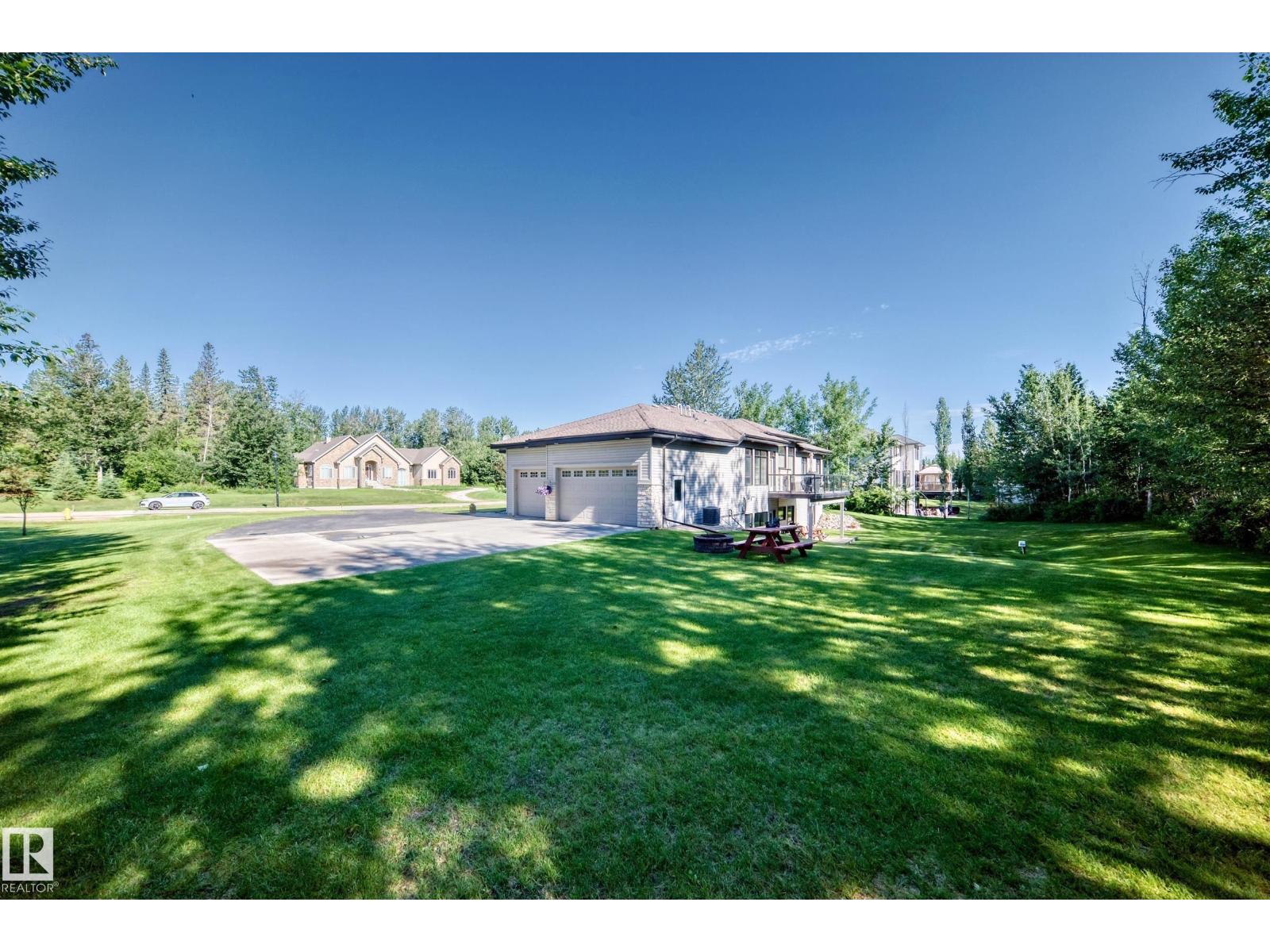 #7 53216 RGE ROAD 264 - 71