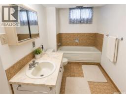 605 5th Avenue W, Assiniboia, SK S0H0B0 Photo 15