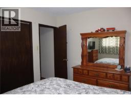 605 5th Avenue W, Assiniboia, SK S0H0B0 Photo 27