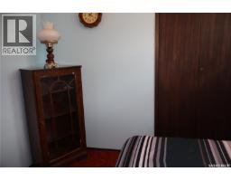 605 5th Avenue W, Assiniboia, SK S0H0B0 Photo 29