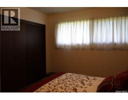 605 5th Avenue W, Assiniboia, SK S0H0B0 Photo 32