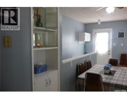 Bedroom - 605 5th Avenue W, Assiniboia, SK S0H0B0 Photo 6