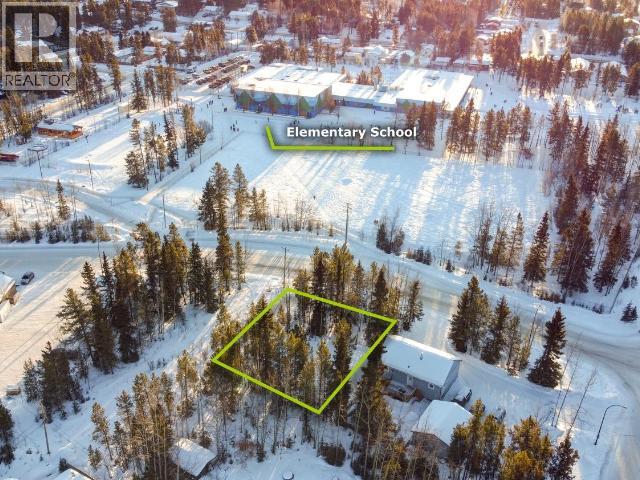 23 14TH AVENUE EAST, Whitehorse — photo 2