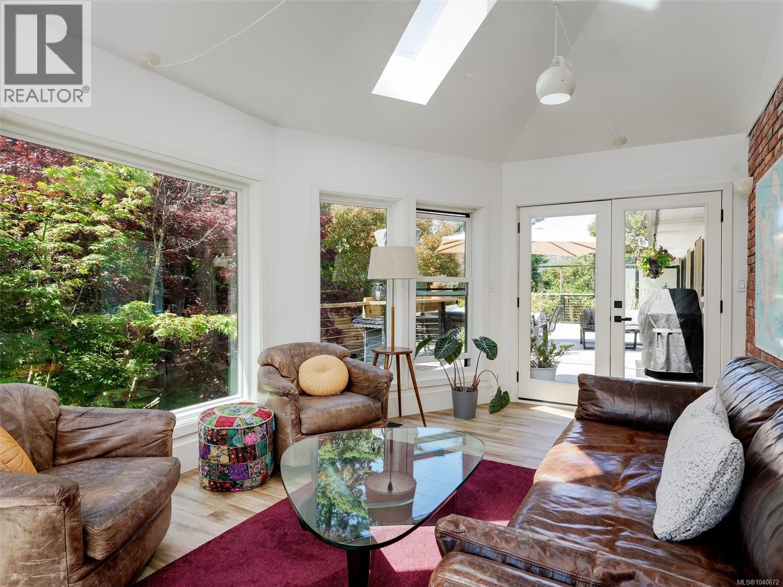 1657 Ash Rd - 18