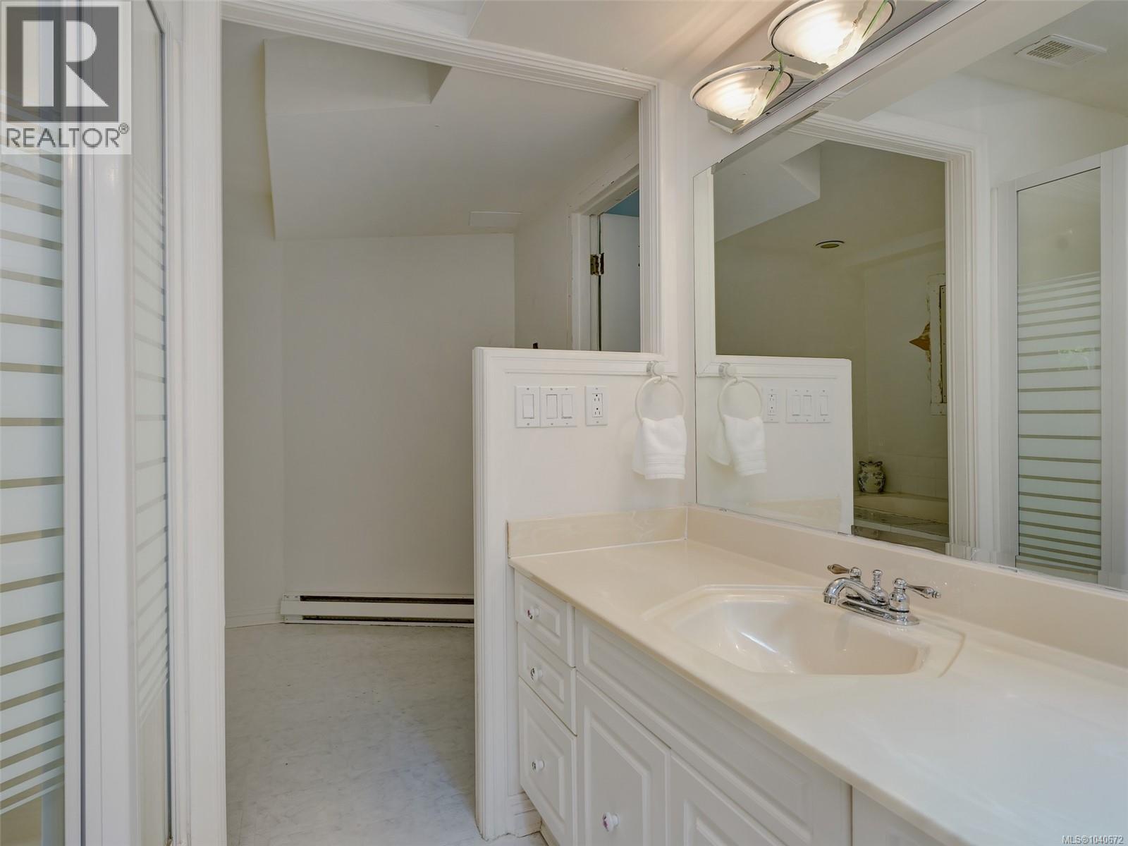 1657 Ash Rd - 32