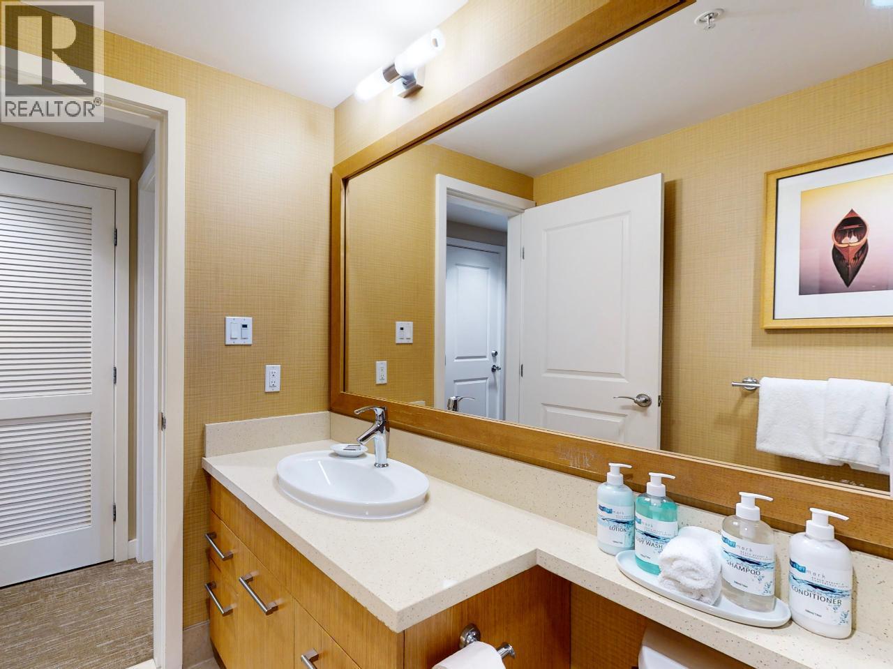 #14 15 PARK Place - 12