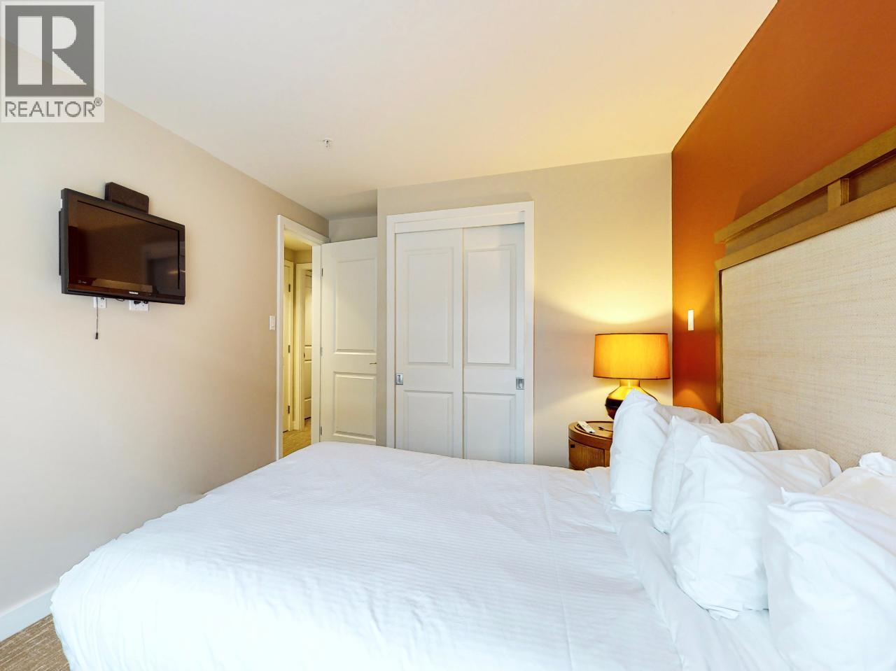 #14 15 PARK Place - 9