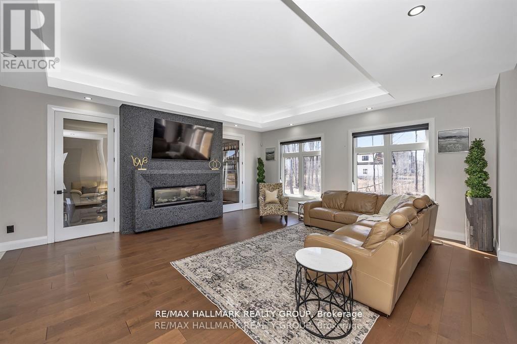 595 SHOREWAY DRIVE - 12