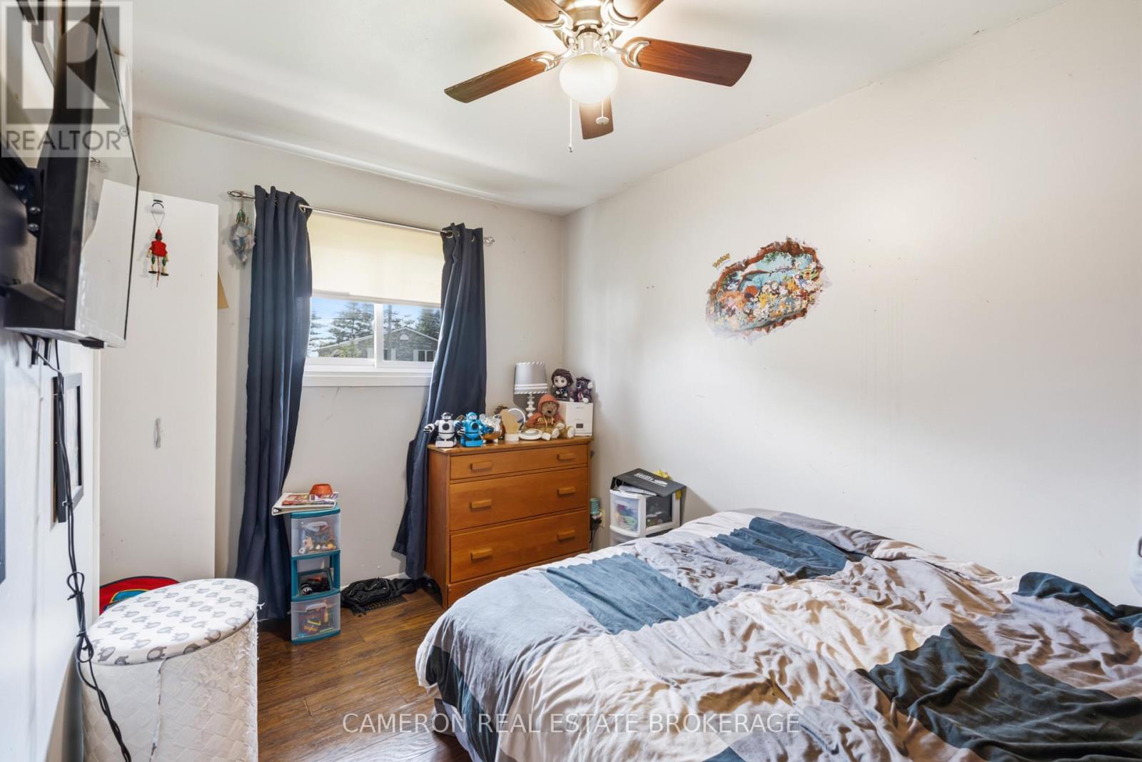 3271 BRUCE STREET - 10
