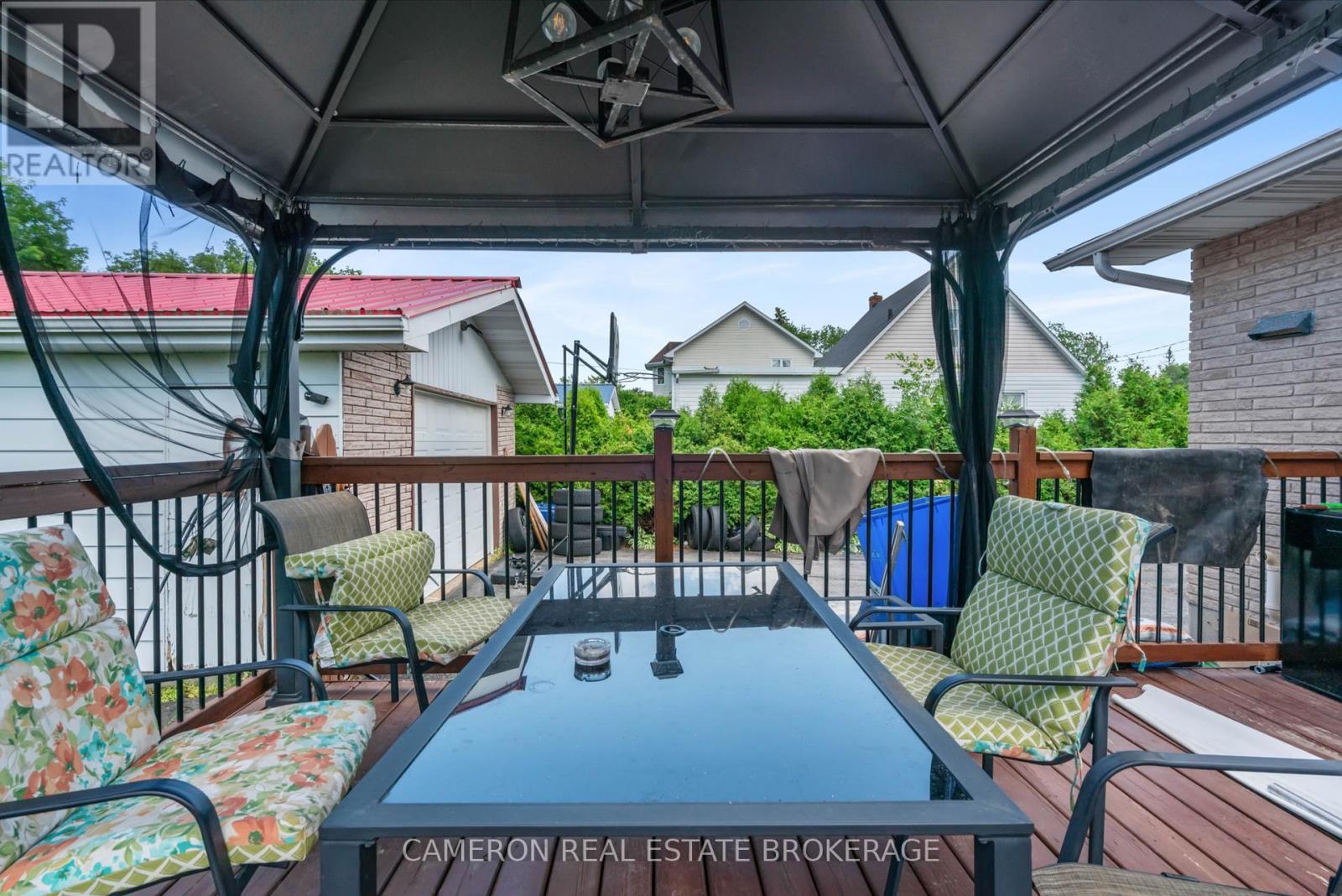 3271 BRUCE STREET - 22