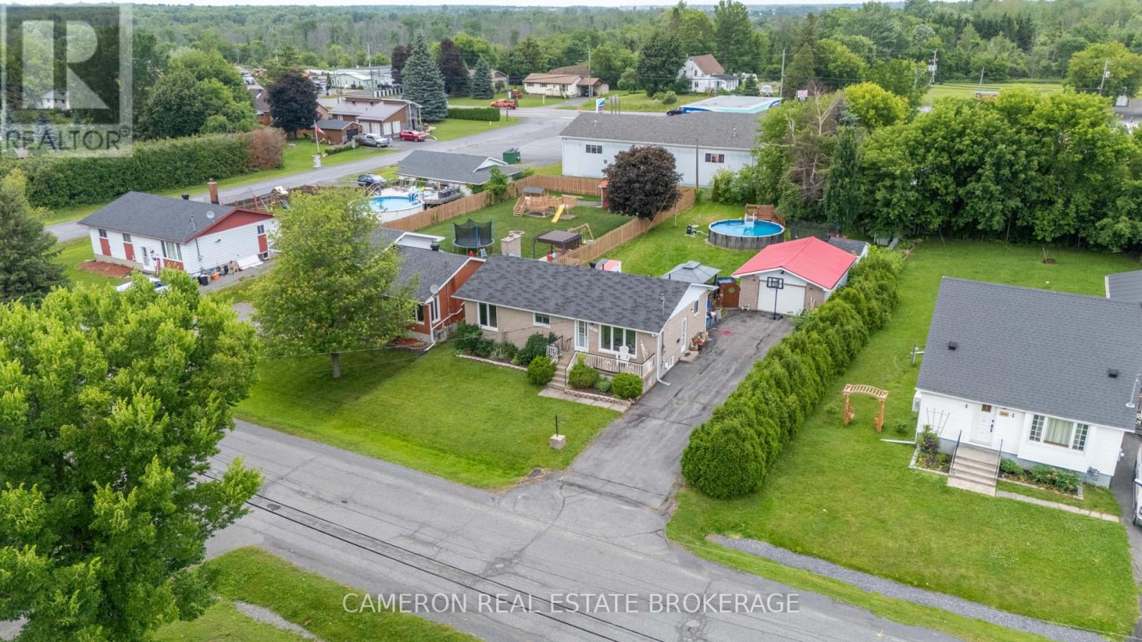 3271 BRUCE STREET - 26