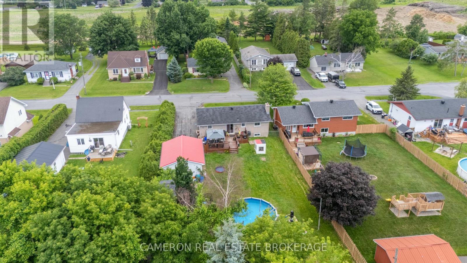 3271 BRUCE STREET - 27