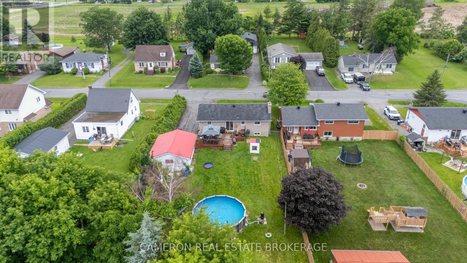 3271 BRUCE STREET - 28