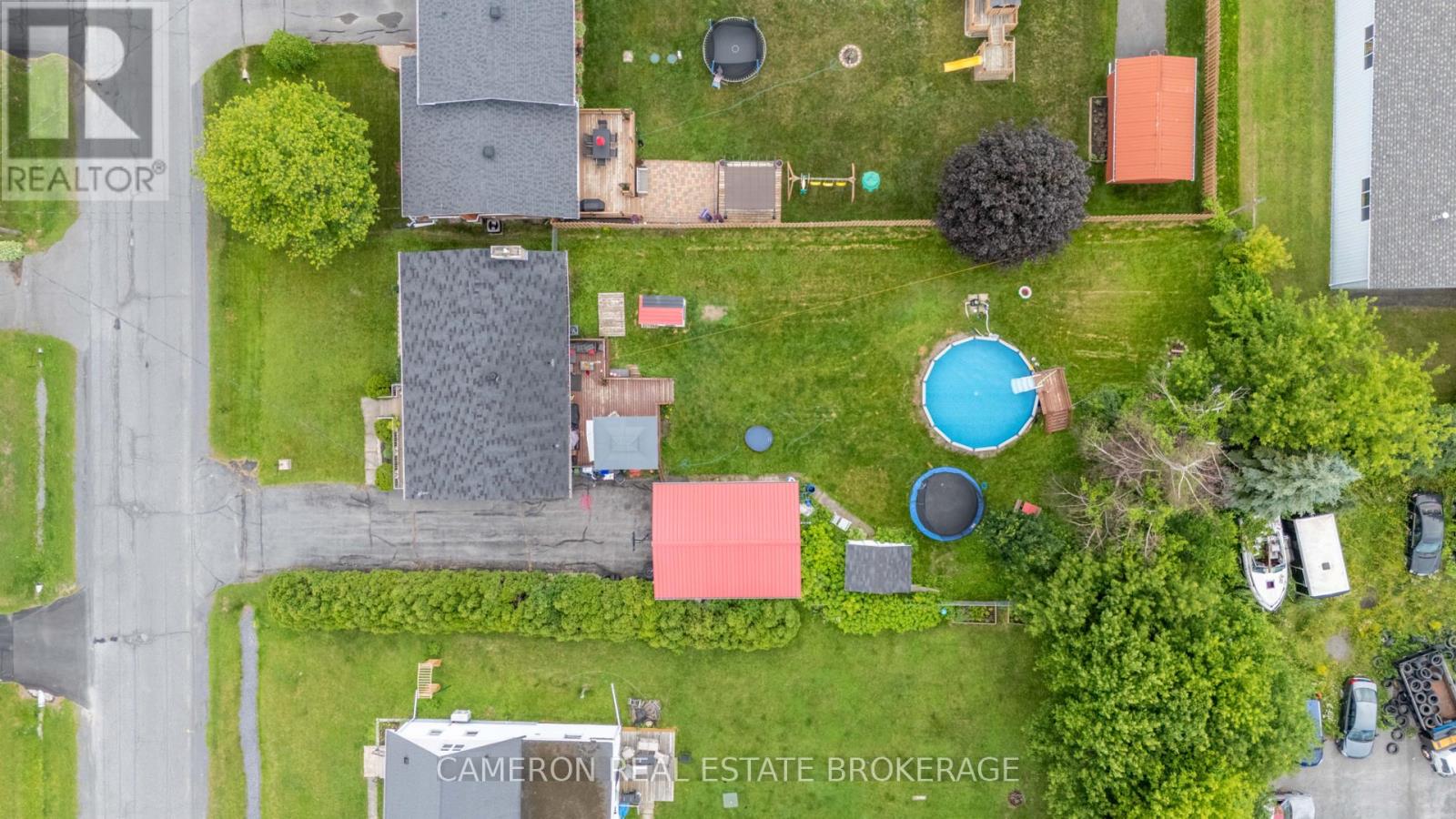 3271 BRUCE STREET - 30