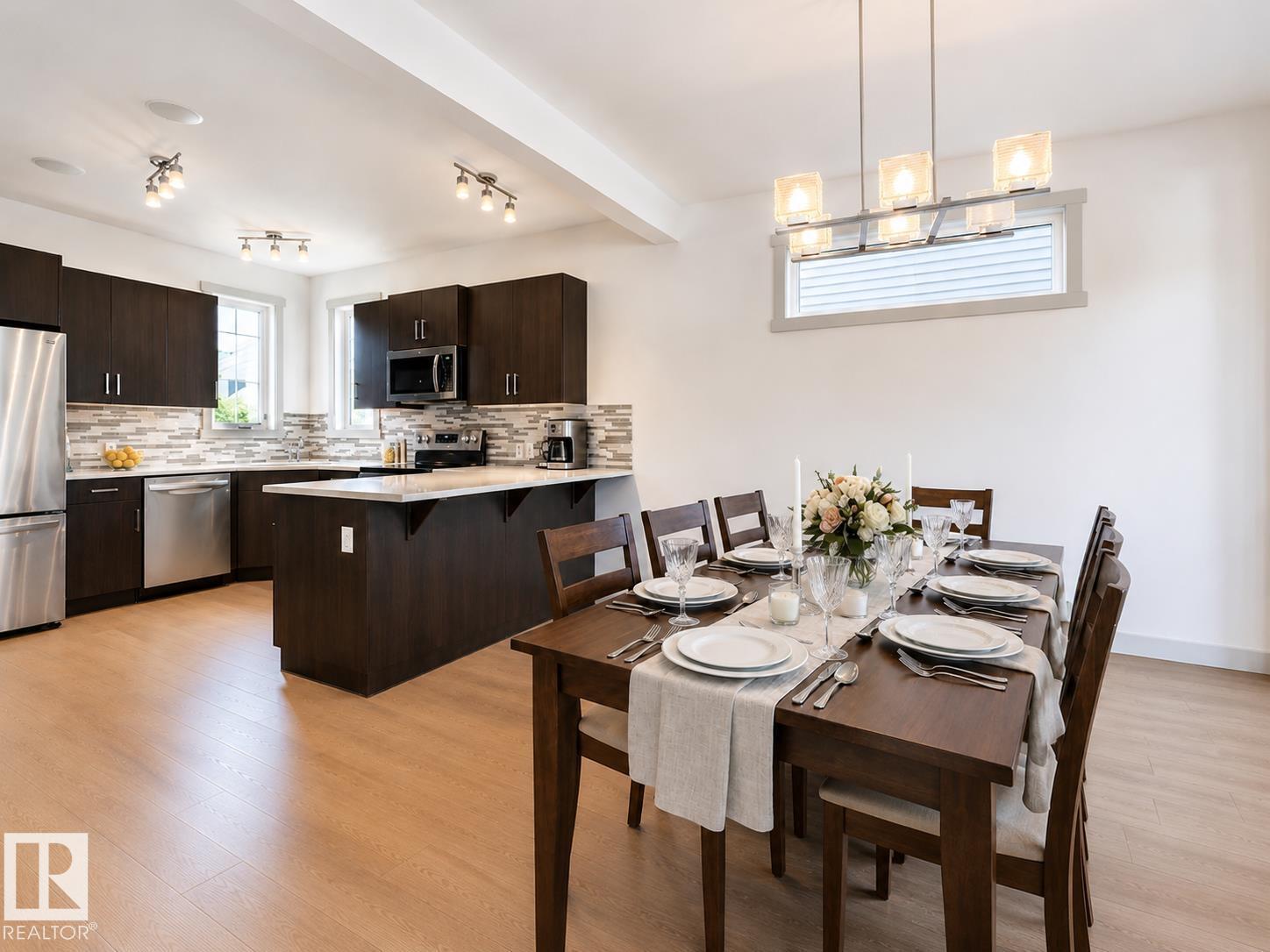 16464 15 AV SW - 10