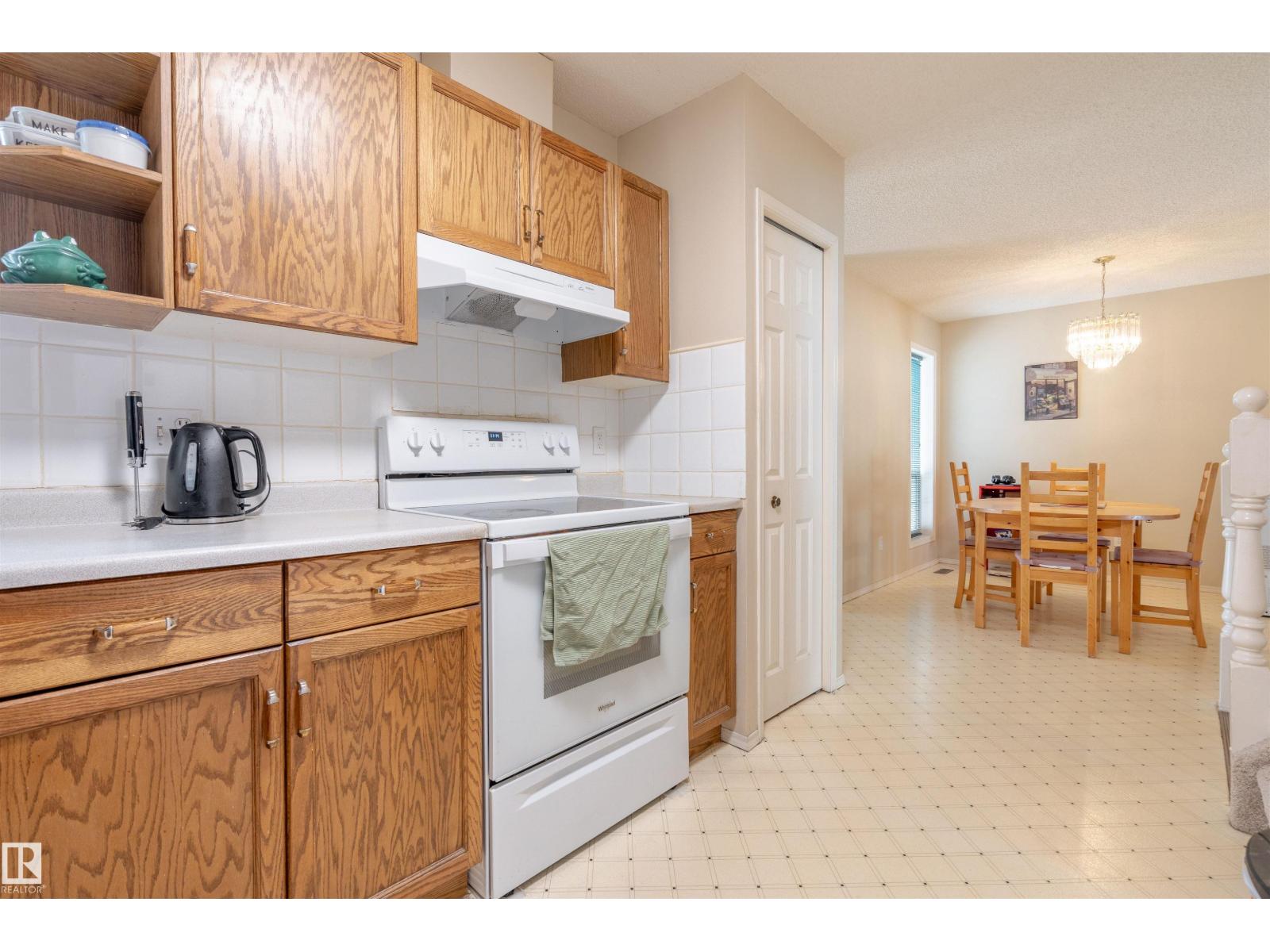 #48 3311 58 ST NW - 10