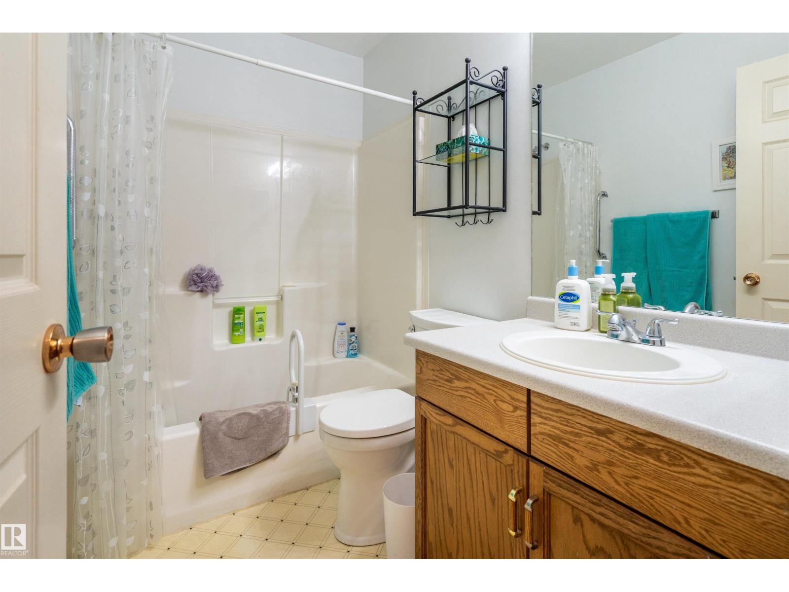 #48 3311 58 ST NW - 17