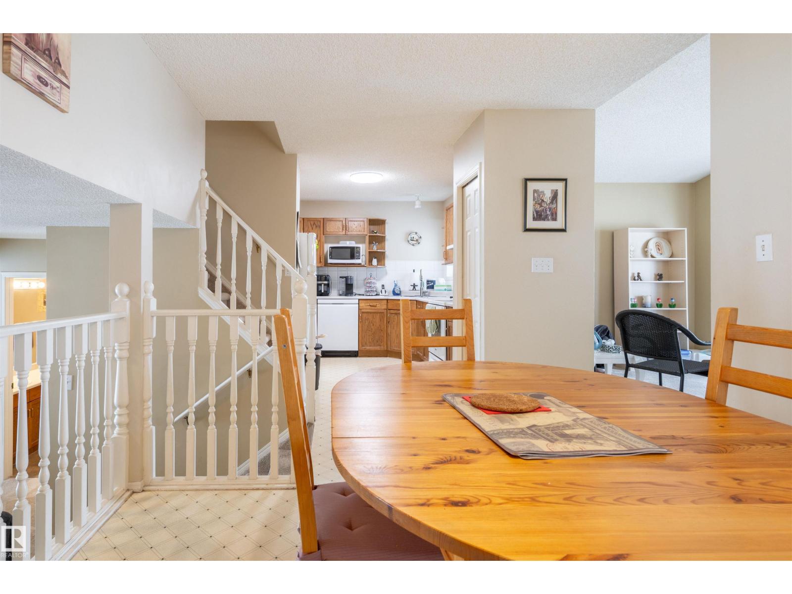 #48 3311 58 ST NW - 5