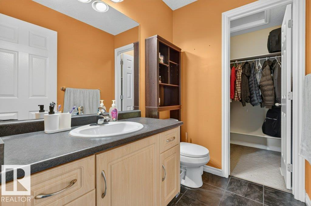 11330 101 ST NW - 14