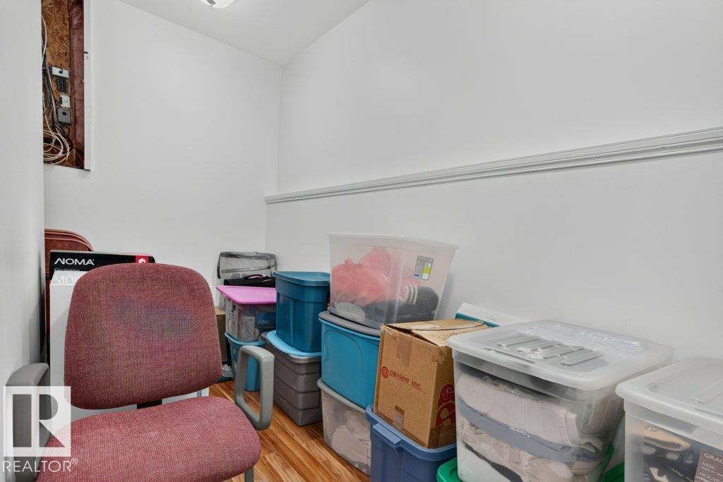 11330 101 ST NW - 24