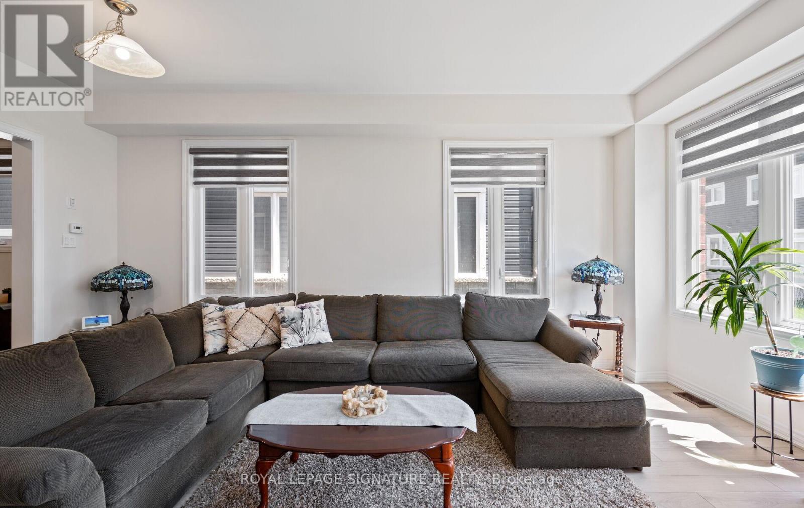 60 BROWN STREET - 19