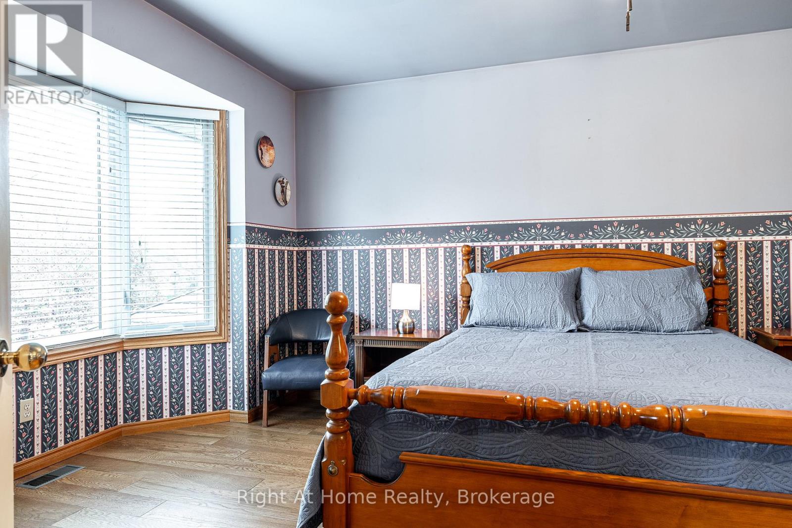 27 KAY STREET - 27