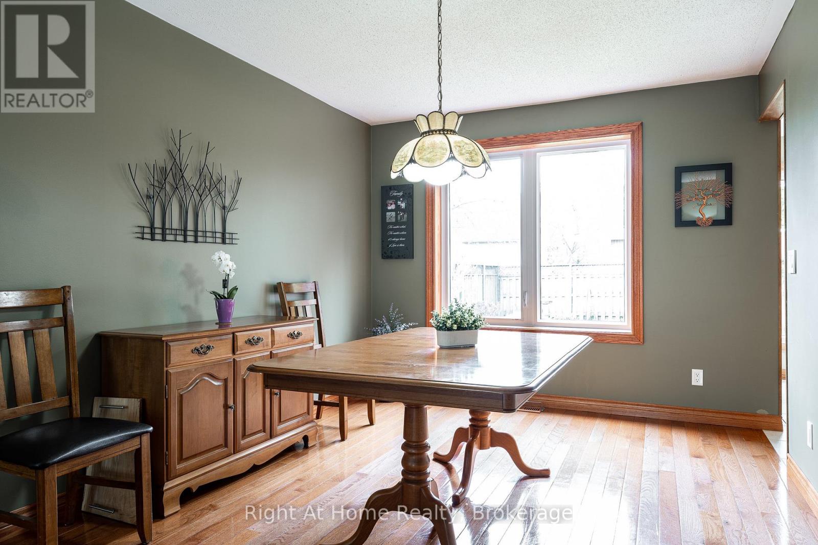 27 KAY STREET - 9