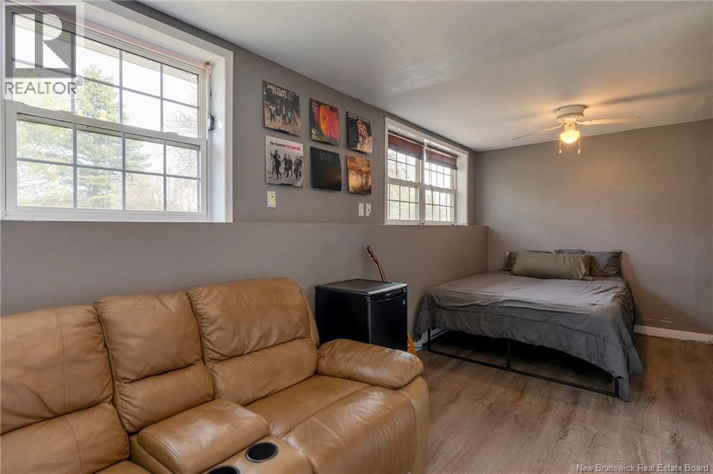 142 Fairfield Road - 32
