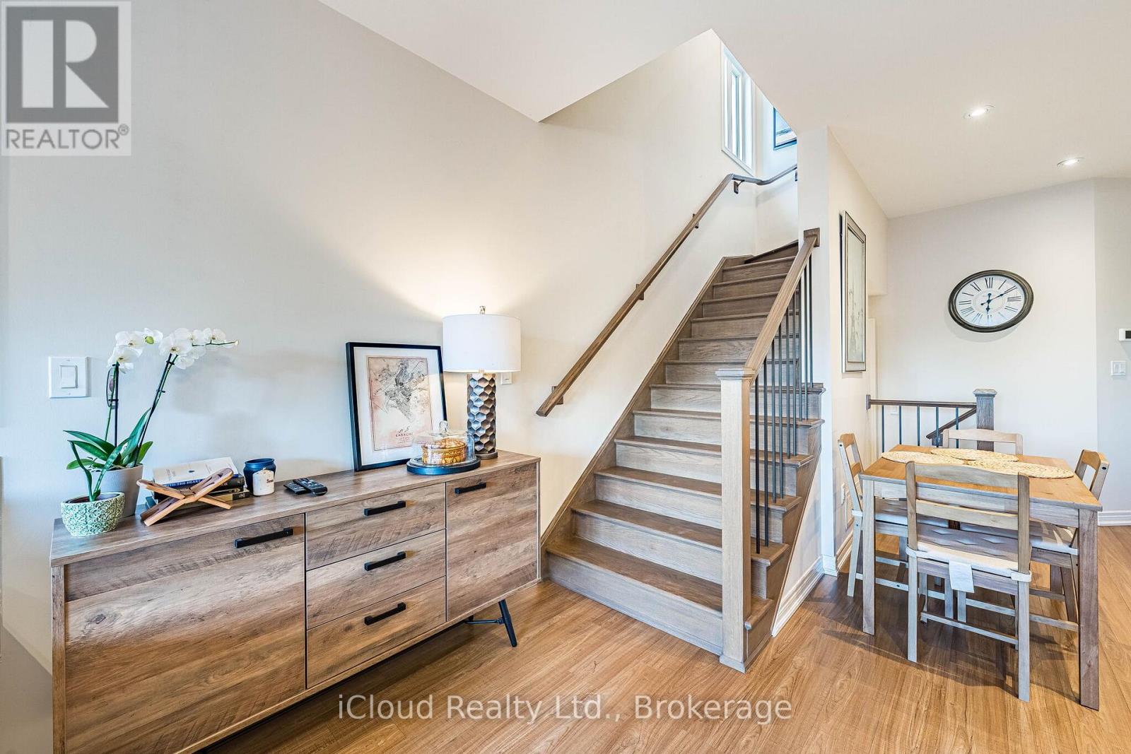 235 MEAD AVENUE - 27