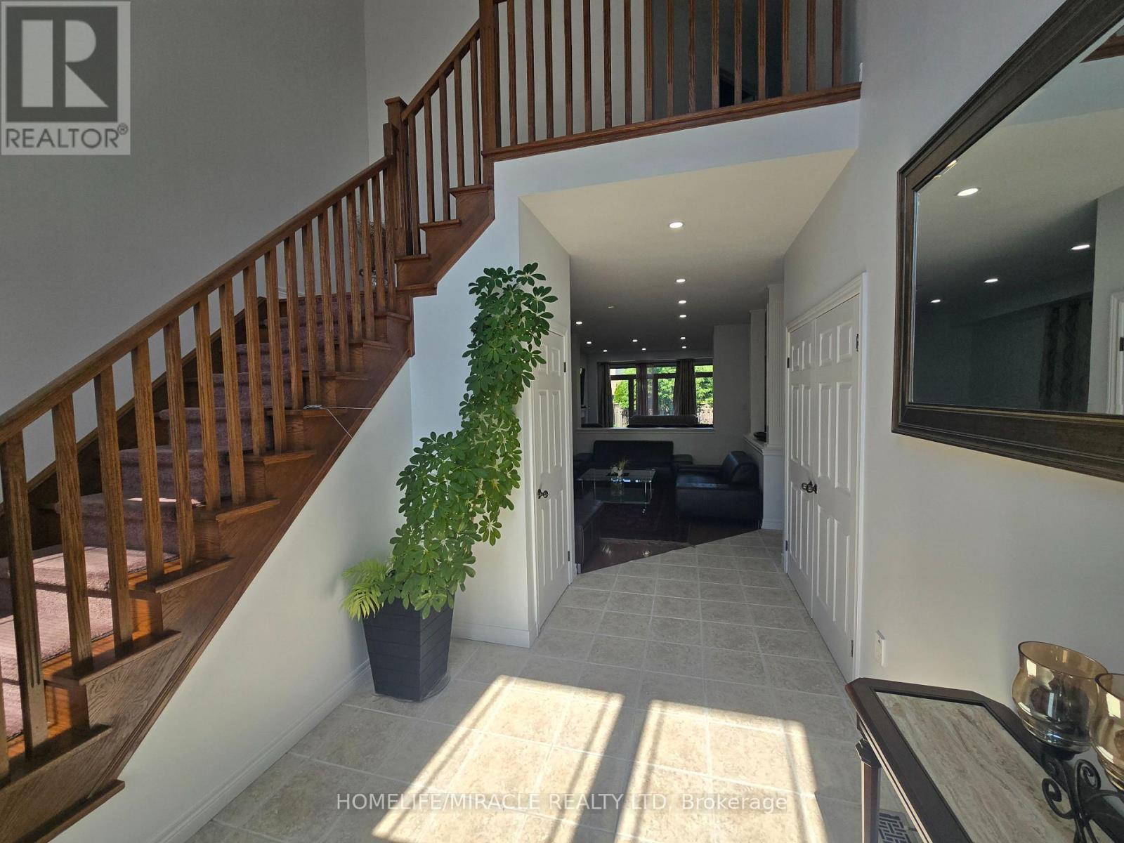 197 CLOVERLEAF DRIVE - 3
