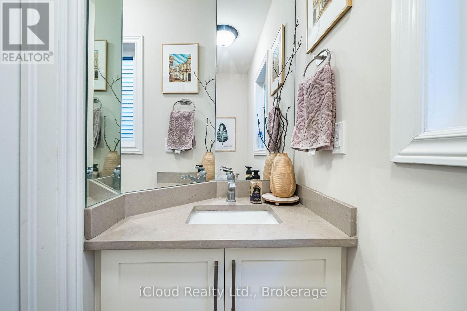 235 MEAD AVENUE - 22