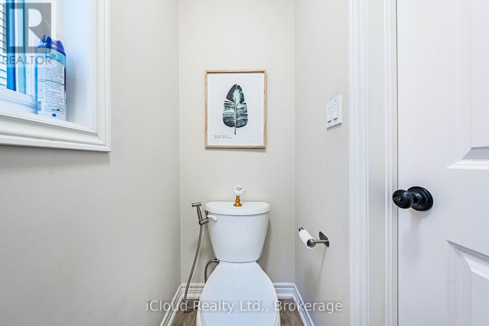 235 MEAD AVENUE - 24
