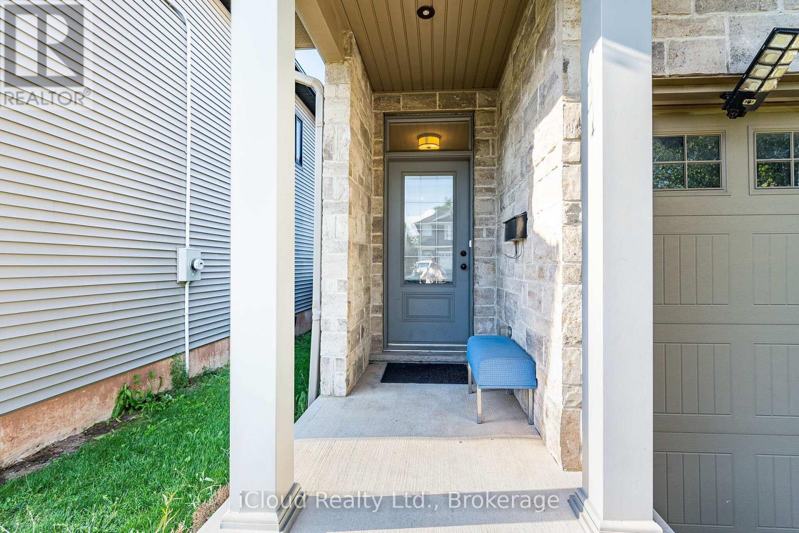 235 MEAD AVENUE - 44