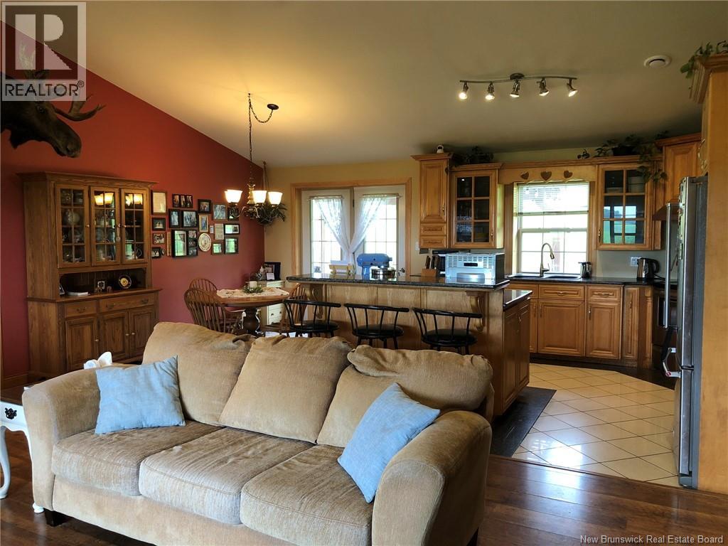 11 Palmer Road - Image 17