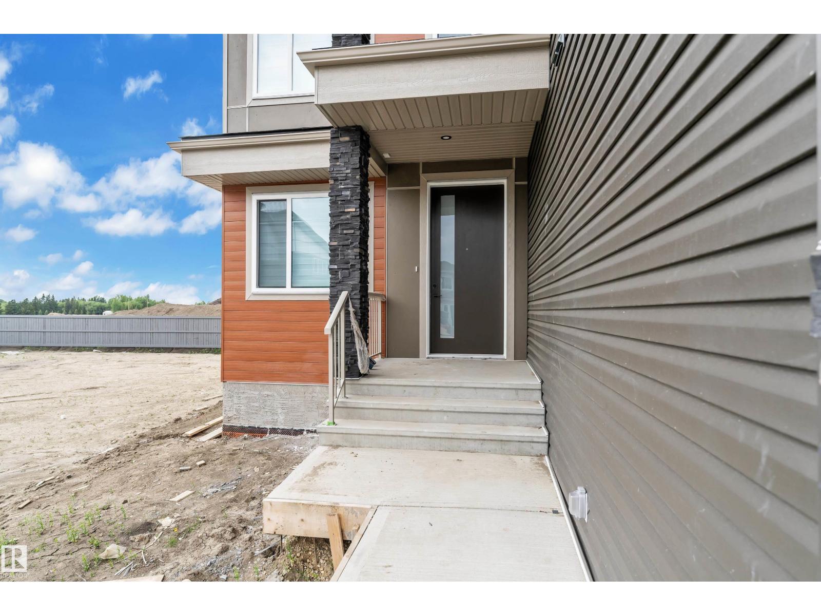 6408 26 ST NE - 14