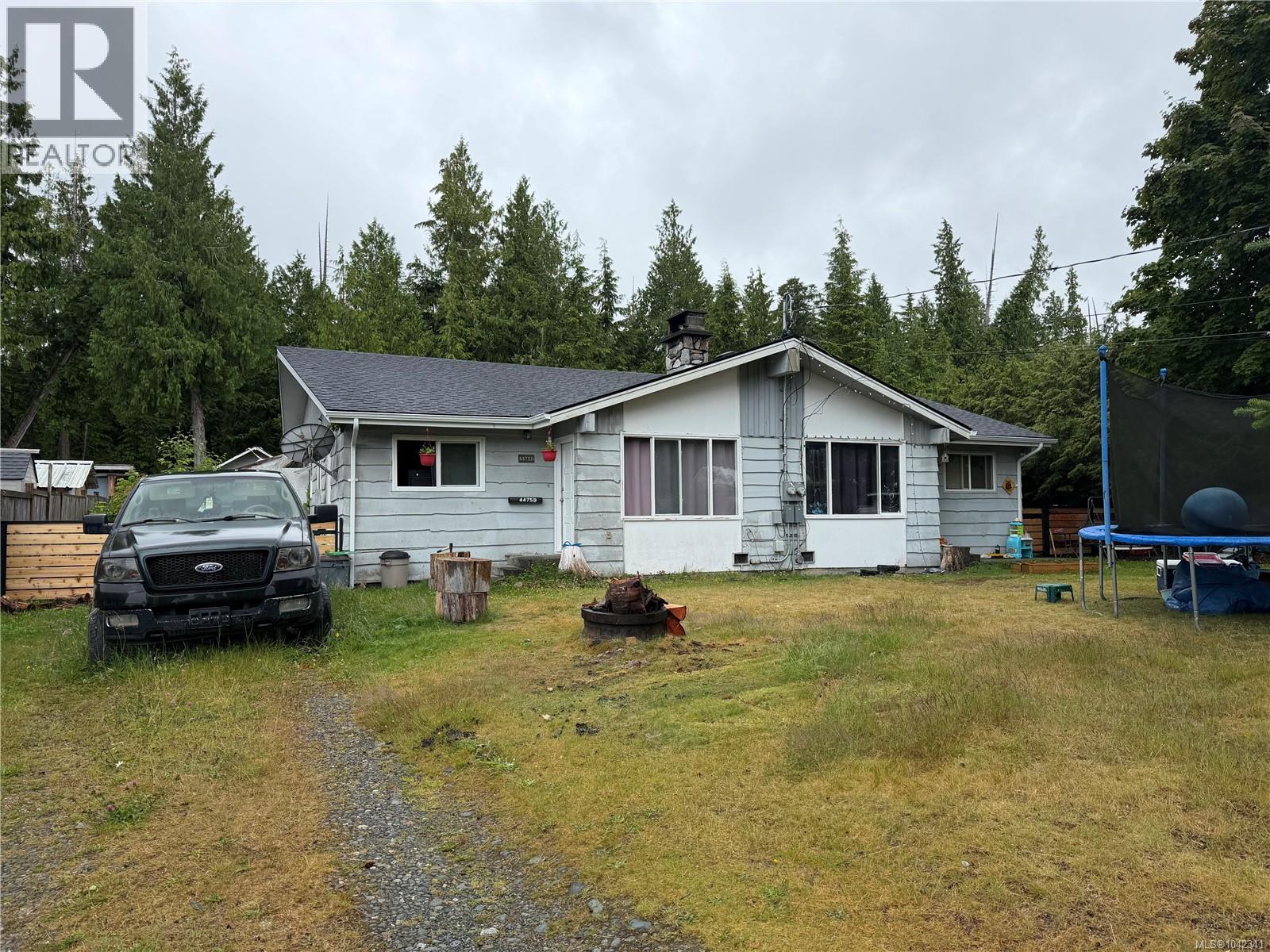4475 Byng Rd - 1