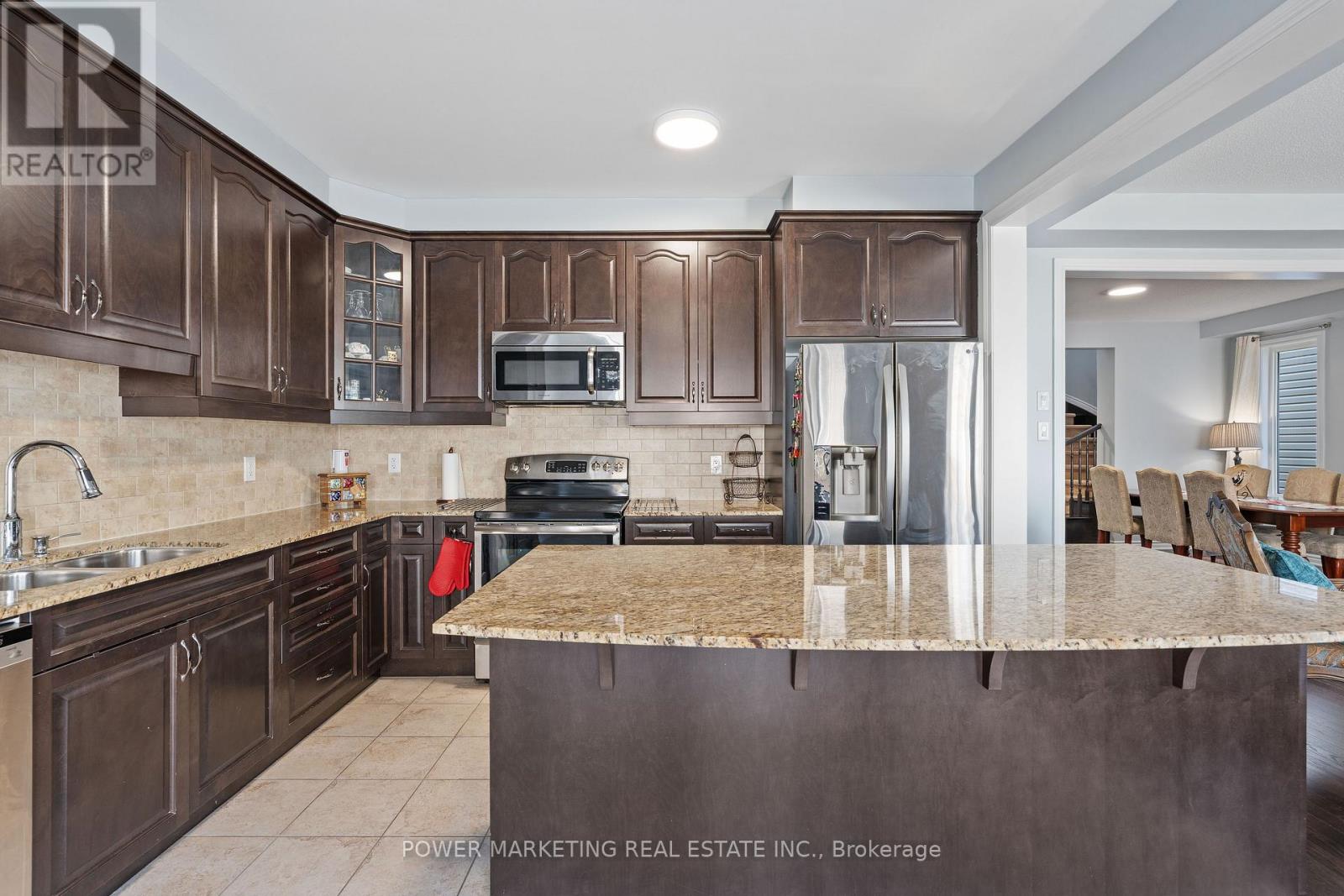 241 RUE DES SOLDATS RIENDEAU STREET - 18