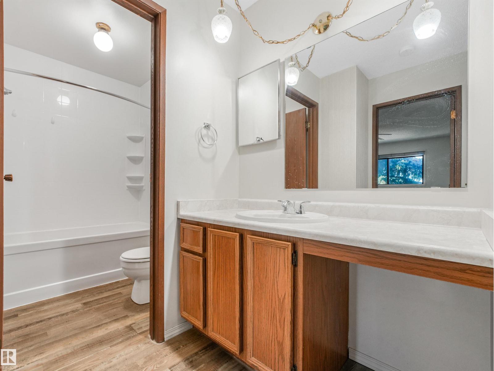 #403 11115 74 ST NW - 29