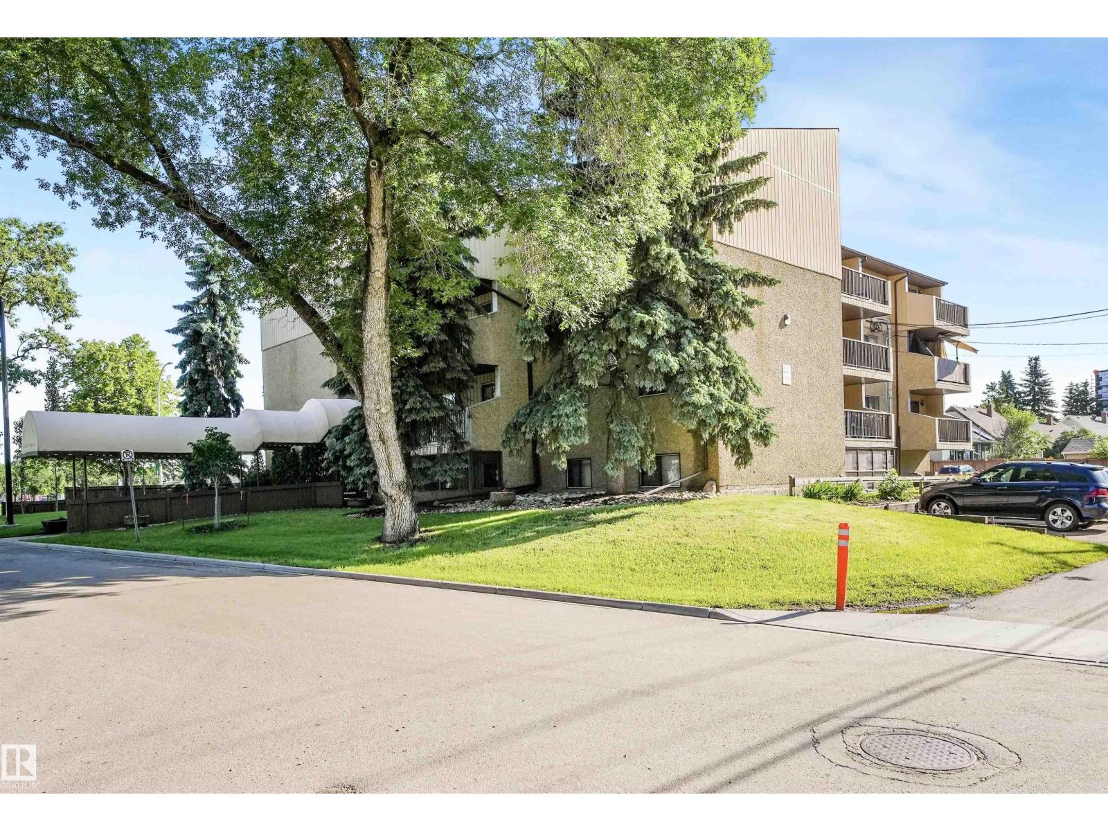 #403 11115 74 ST NW - 38