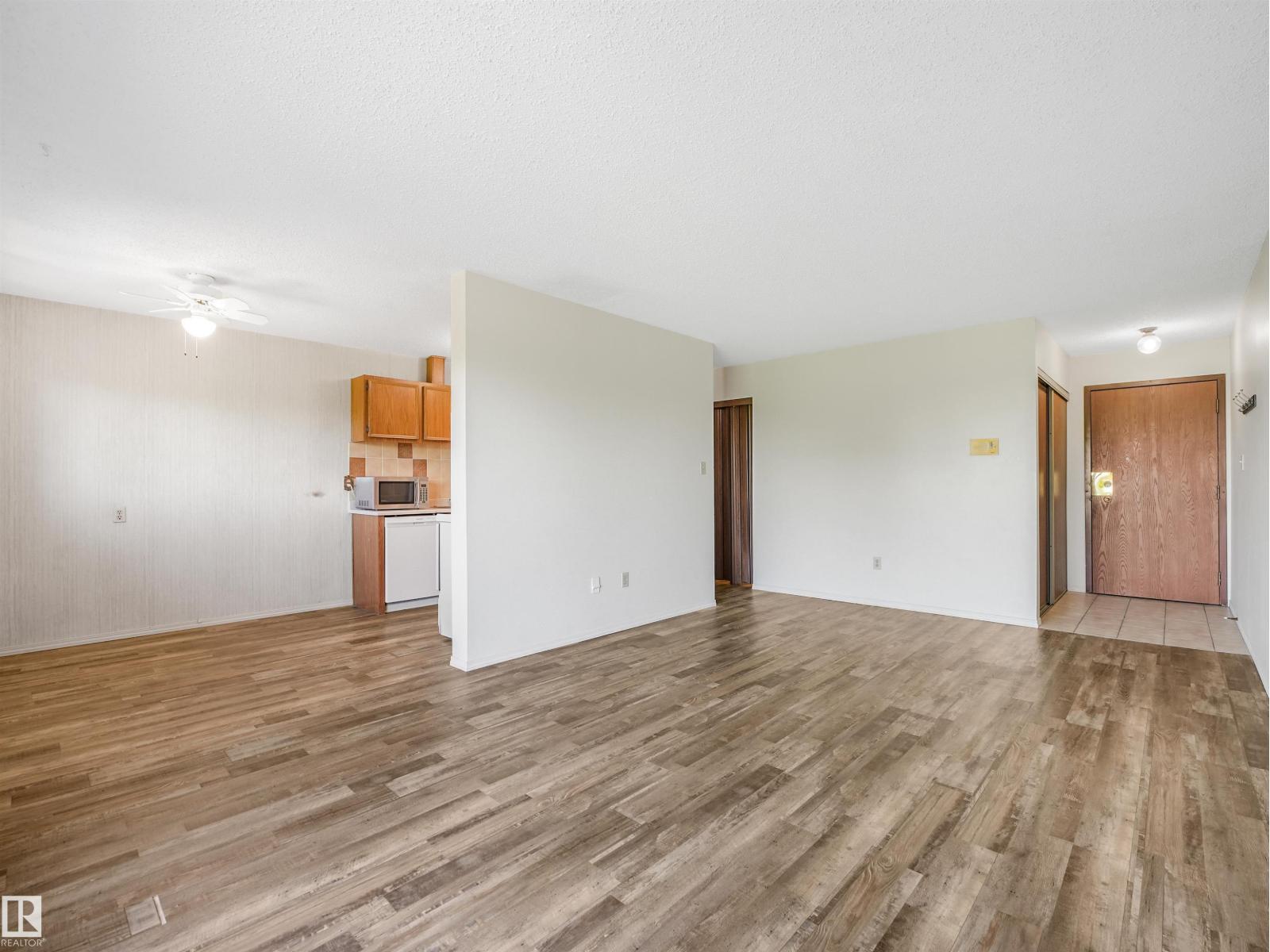 #403 11115 74 ST NW - 8