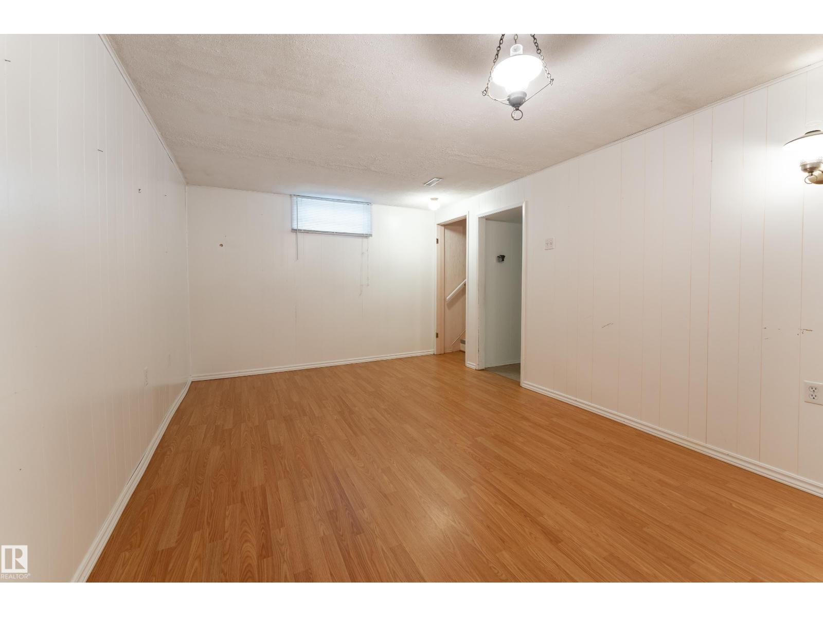 9421 97 ST — photo 37