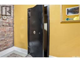 418 Main Street, Gravelbourg, SK S0H1X0 Photo 15