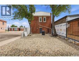 418 Main Street, Gravelbourg, SK S0H1X0 Photo 49