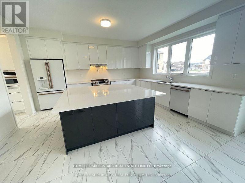 17 BELLFLOWER CRESCENT - 5