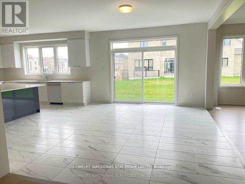 17 BELLFLOWER CRESCENT - 9