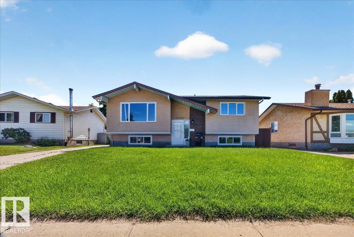 11327 165 AV NW - 1