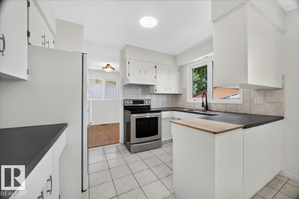 11327 165 AV NW - 21