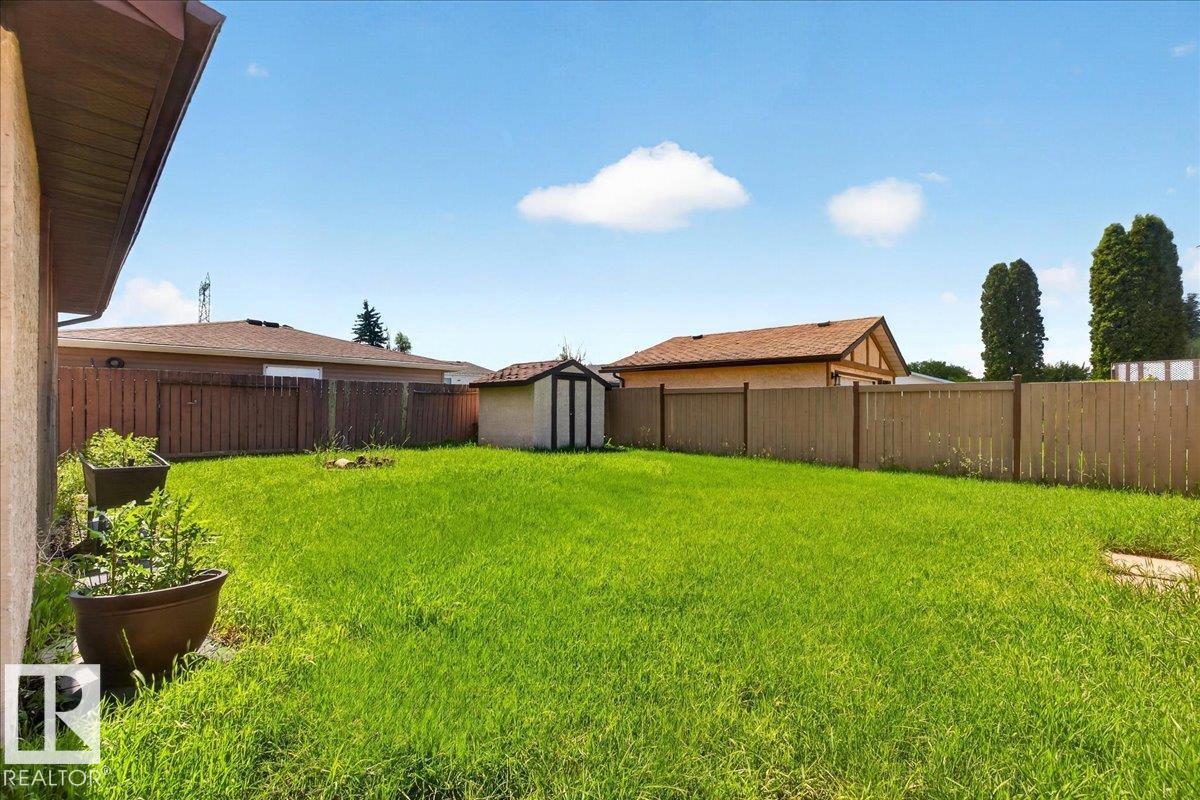 11327 165 AV NW - 43
